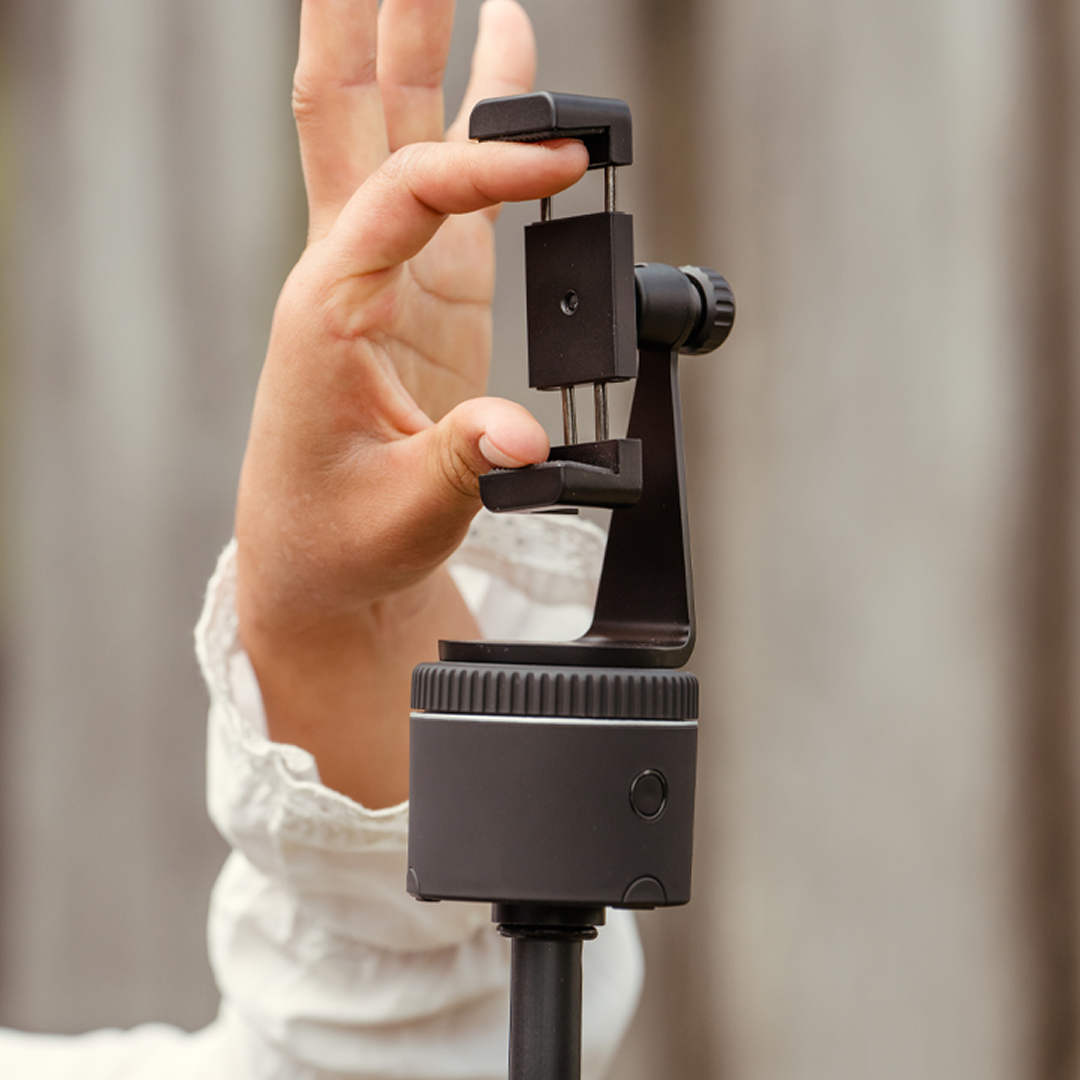 Adjustable Smartphone Mount for All Pivo Pods & Tripods – Pivo Adjustable Smartphone Mount for All Pivo Pods & Tripods – Pivo
